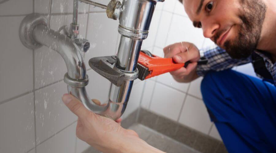 Expert burst pipe repair services in Meridian, OK